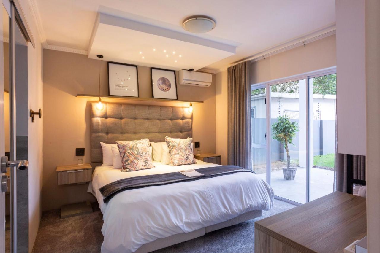 Nova Boutique Hotel, Spa And Conference Venue Порт Елизабет Екстериор снимка