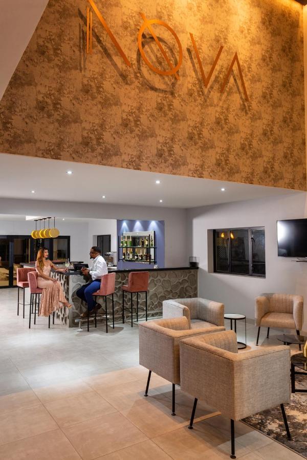 Nova Boutique Hotel, Spa And Conference Venue Порт Елизабет Екстериор снимка
